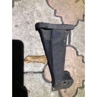 Лапа двигателя правая M57N E53