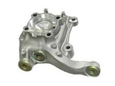 Поворотный кулак левый Е39 V8