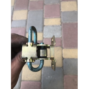 Пружина ограничителя двери Е38 